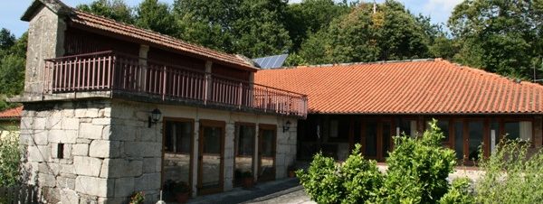 Casa Dentro 