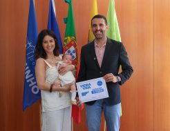 Galeria de Fotos - Maria Coelho Leite recebe o primeiro Cheque-Bebé de 2.000€ do programa Vieira +Vida
