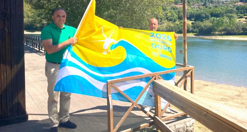Praia Fluvial dos Carvalhos reafirma excelência ambiental com a Bandeira “Praia Qualidade de Ouro” 2026