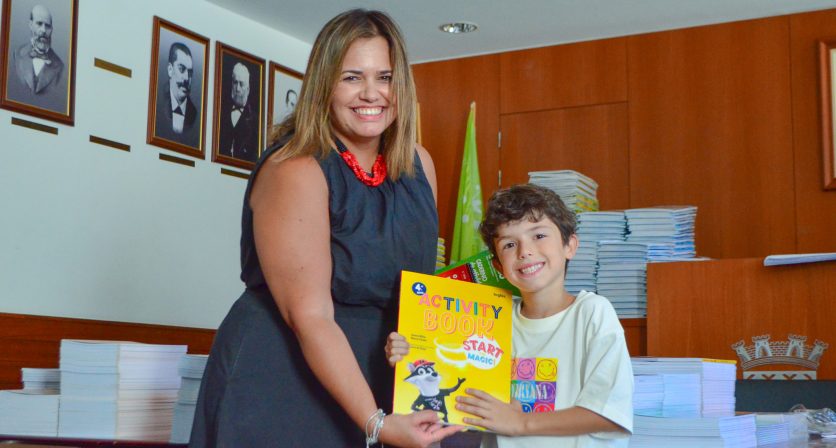 Município de Vieira do Minho ofereceu Livros de Fichas a mais de 900 alunos